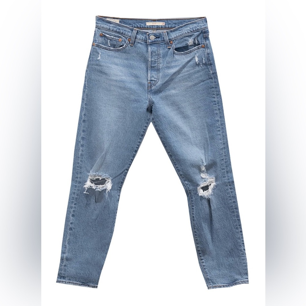 Levi’s wedgie jeans
